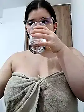 Danzel1105 online show from February 2025 03:38:01 PM
