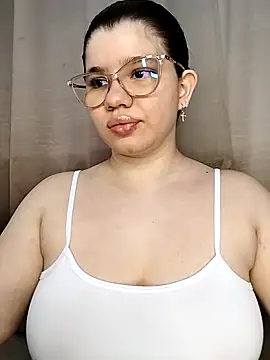 Danzel1105 online show from October 2025 05:59:02 PM