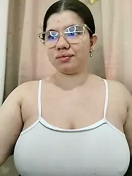 Danzel1105 online show from March 2026 01:34:01 PM