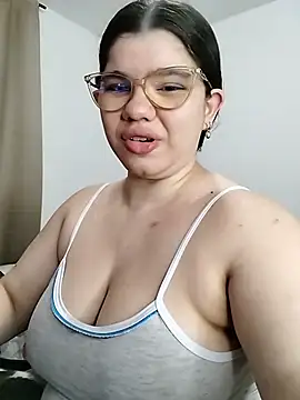 Danzel1105 online show from May 2026 12:26:02 PM
