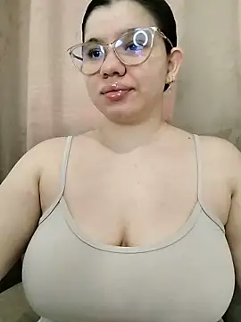 Danzel1105 online show from December 2025 03:55:01 PM