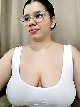 Danzel1105 online show from January 2026 11:00:01 PM