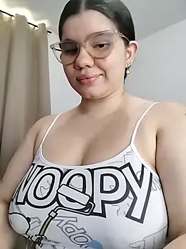 Danzel1105 online show from May 2026 02:42:02 PM