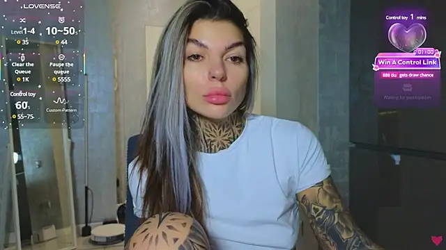 Snapshot of tattooedBabyy chatting on February 2025 10:55:01 AM tattooedBabyy online show from February 2025 10:55:01 AM