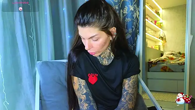 tattooedBabyy online show from February 2026 11:01:01 AM