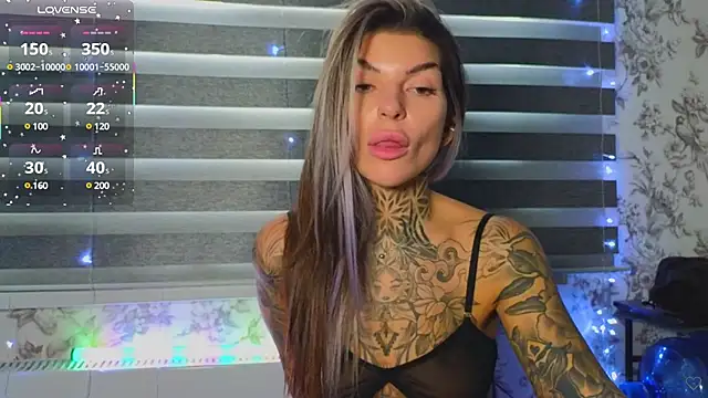 Snapshot of tattooedBabyy chatting on March 2025 10:37:01 AM tattooedBabyy online show from March 2025 10:37:01 AM
