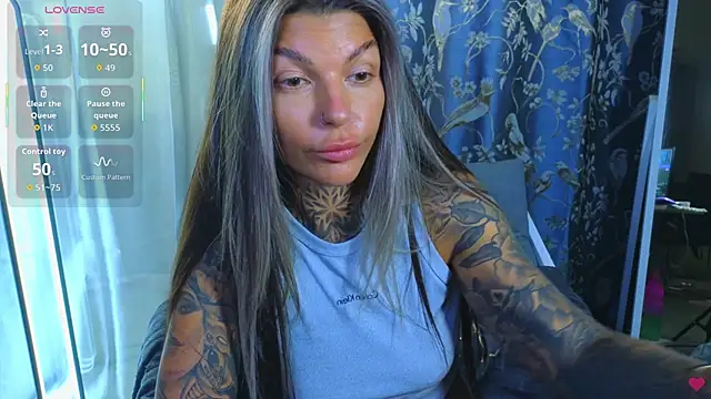 tattooedBabyy online show from October 2025 08:37:01 AM