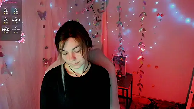 Snapshot of Sweet_me_ chatting on April 2026 06:31:01 AM Sweet me online show from April 2026 06:31:01 AM