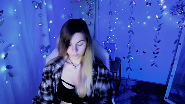 Snapshot of Sweet_me_ chatting on May 2026 04:27:02 AM Sweet me online show from May 2026 04:27:02 AM