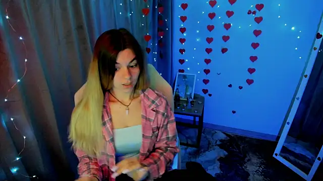 Sweet me  online show from April 2026 05:42:02 AM