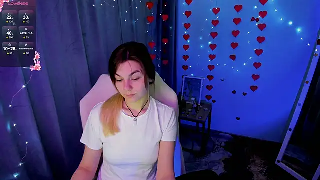 Sweet me  online show from April 2026 05:47:01 AM