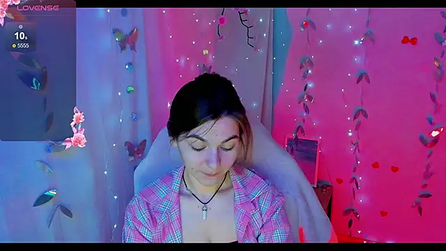 Snapshot of Sweet_me_ chatting on June 2026 06:13:02 AM Sweet me online show from June 2026 06:13:02 AM
