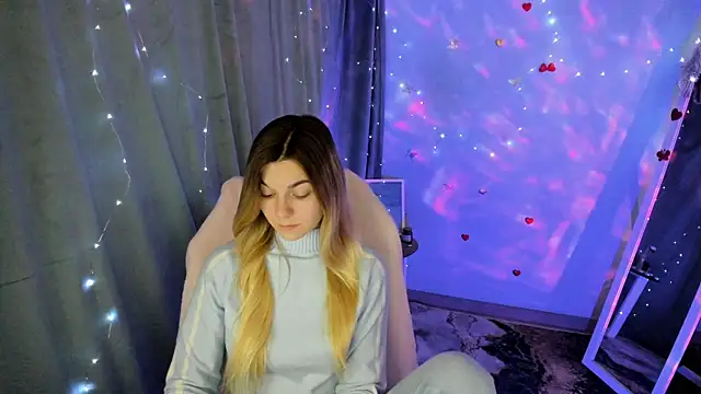 Sweet me  online show from November 2025 01:22:02 PM