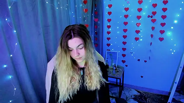 Sweet me  online show from March 2026 06:47:01 AM