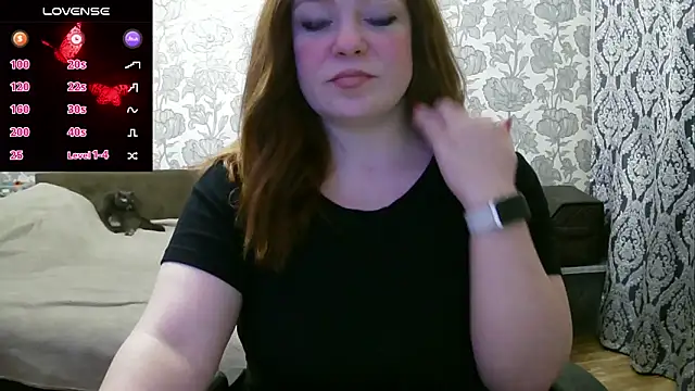 Sabrina Poison online show from February 2025 02:31:02 PM