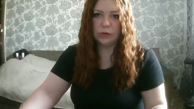 Snapshot of Sabrina_Poison chatting on May 2026 07:35:02 AM Sabrina Poison online show from May 2026 07:35:02 AM