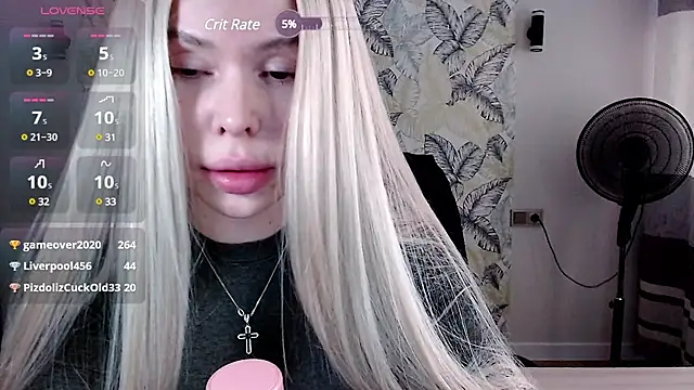 Snapshot of Marmalade_Fox chatting on March 2025 05:10:02 AM Marmalade Fox online show from March 2025 05:10:02 AM