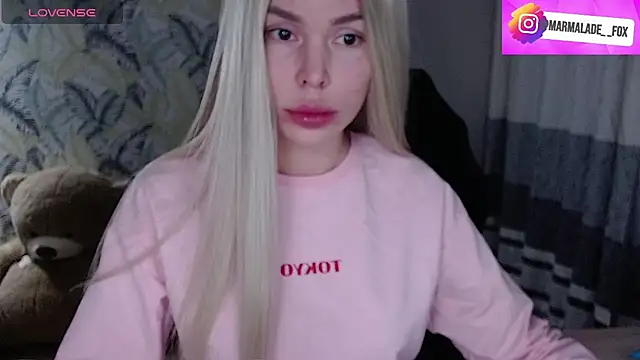 Snapshot of Marmalade_Fox chatting on November 2025 03:39:02 PM Marmalade Fox online show from November 2025 03:39:02 PM