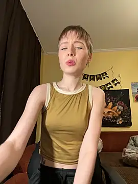 Snapshot of Crayzy_Luv chatting on March 2025 07:17:01 PM Crayzy Luv online show from March 2025 07:17:01 PM