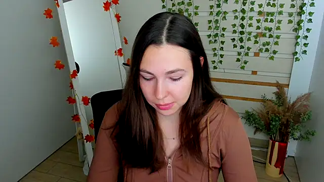 Snapshot of Lexy_flower chatting on October 2025 12:38:02 PM Lexy flower online show from October 2025 12:38:02 PM