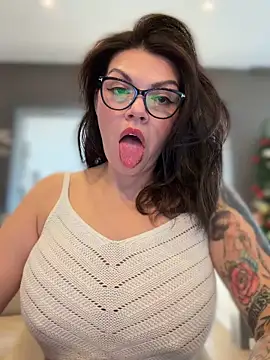 Snapshot of CarlaConnor80 chatting on December 2025 01:04:02 PM CarlaConnor80 online show from December 2025 01:04:02 PM