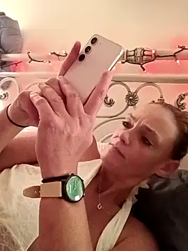 Snapshot of Dixiefaye_Pika chatting on December 2025 08:19:02 AM Dixiefaye Pika online show from December 2025 08:19:02 AM