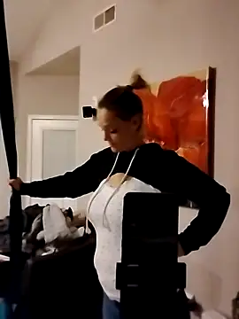 Snapshot of Dixiefaye_Pika chatting on April 2026 06:48:01 AM Dixiefaye Pika online show from April 2026 06:48:01 AM