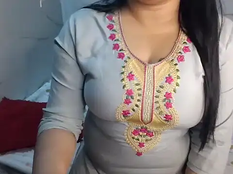 Trezza online show from March 2026 07:26:01 PM