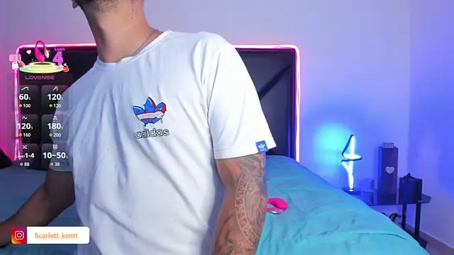 ScarlettAndClark online show from March 2026 04:48:02 AM