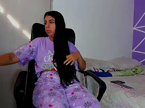 skinnyanai2 online show from December 2025 01:13:02 PM