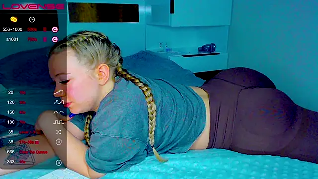 kitti kaattt online show from October 2025 04:11:01 AM