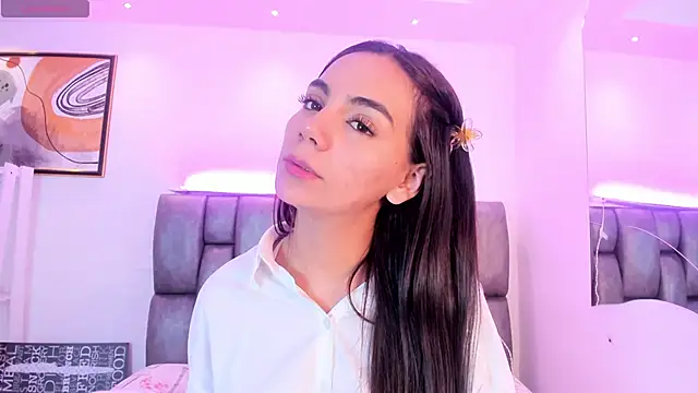 Snapshot of martina_mancini chatting on October 2025 12:17:02 PM martina mancini online show from October 2025 12:17:02 PM
