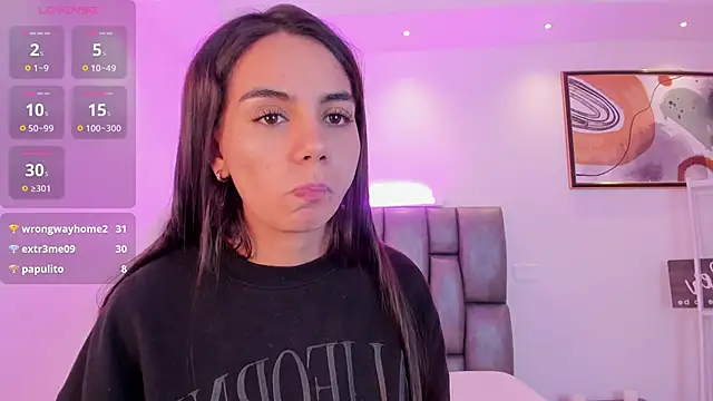 Snapshot of martina_mancini chatting on February 2025 04:28:01 PM martina mancini online show from February 2025 04:28:01 PM