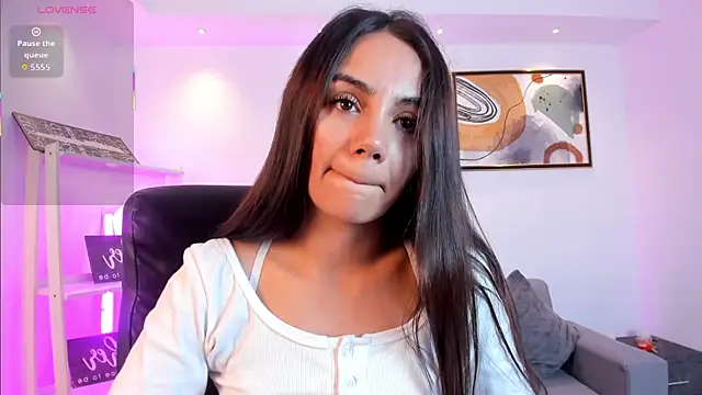 martina mancini online show from May 2026 12:34:01 PM
