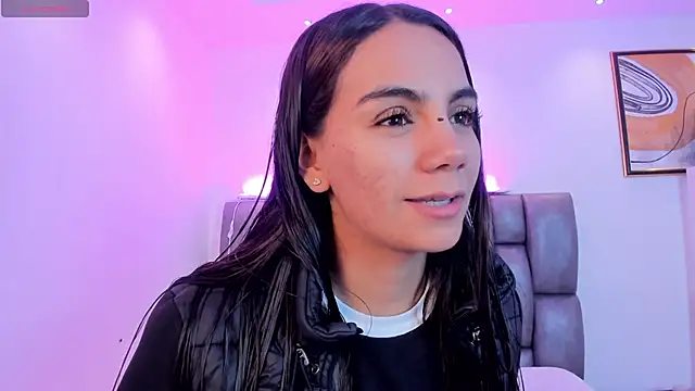 martina mancini online show from December 2025 11:26:02 AM