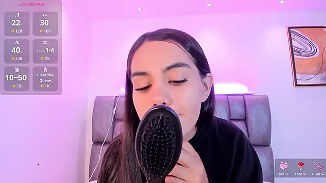 martina mancini online show from December 2025 02:04:01 PM