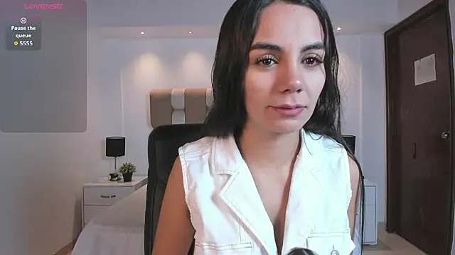 martina mancini online show from March 2026 12:42:02 PM