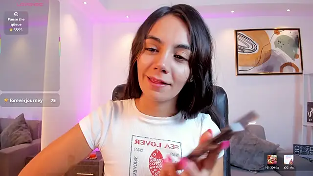 Snapshot of martina_mancini chatting on June 2026 01:19:02 PM martina mancini online show from June 2026 01:19:02 PM
