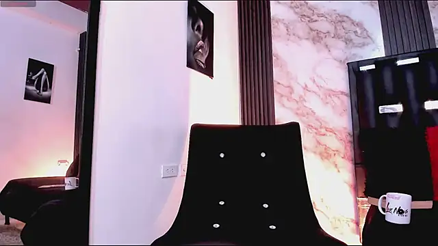 katherina diaz online show from November 2025 03:11:01 AM