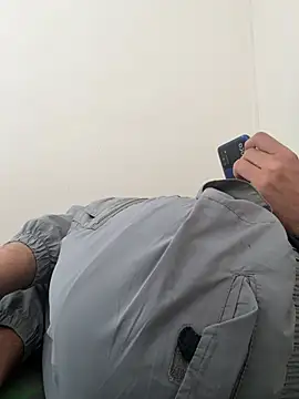 Snapshot of zecd14 chatting on March 2025 06:28:01 PM zecd14 online show from March 2025 06:28:01 PM