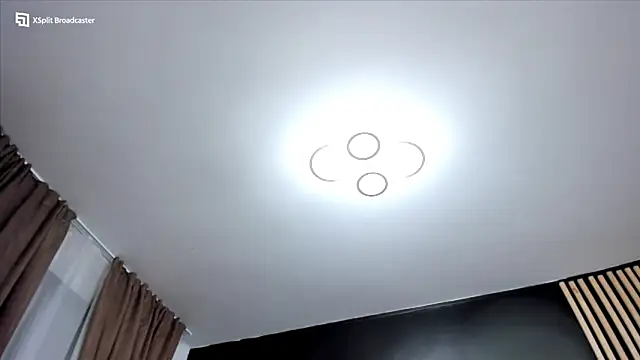 Snapshot of fireflowers_ chatting on February 2026 09:37:01 PM fireflowers online show from February 2026 09:37:01 PM