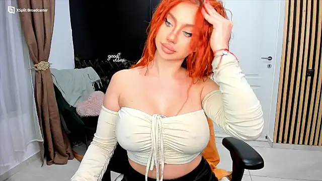 Snapshot of fireflowers_ chatting on February 2026 10:07:01 PM fireflowers online show from February 2026 10:07:01 PM