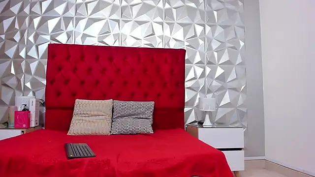 steacy 19 online show from March 2026 10:45:01 PM