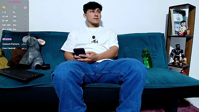 Snapshot of jacques_cardiet chatting on February 2026 01:46:02 PM jacques cardiet online show from February 2026 01:46:02 PM