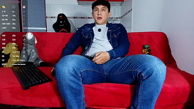 Snapshot of jacques_cardiet chatting on January 2026 11:47:01 AM jacques cardiet online show from January 2026 11:47:01 AM