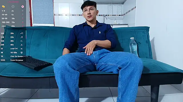 Snapshot of jacques_cardiet chatting on July 2026 11:20:02 AM jacques cardiet online show from July 2026 11:20:02 AM