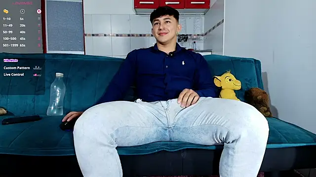 Snapshot of jacques_cardiet chatting on December 2025 11:15:01 AM jacques cardiet online show from December 2025 11:15:01 AM