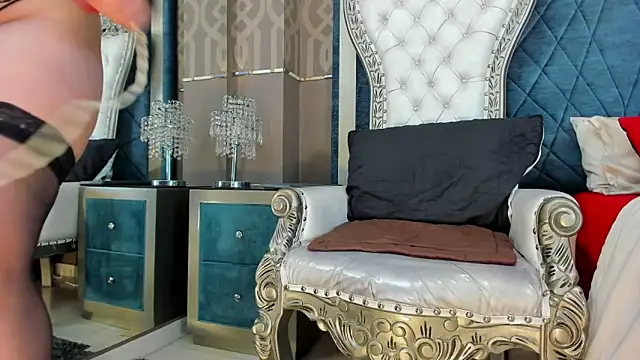 Snapshot of Janna_Rousse_ chatting on November 2025 12:21:01 PM Janna Rousse online show from November 2025 12:21:01 PM