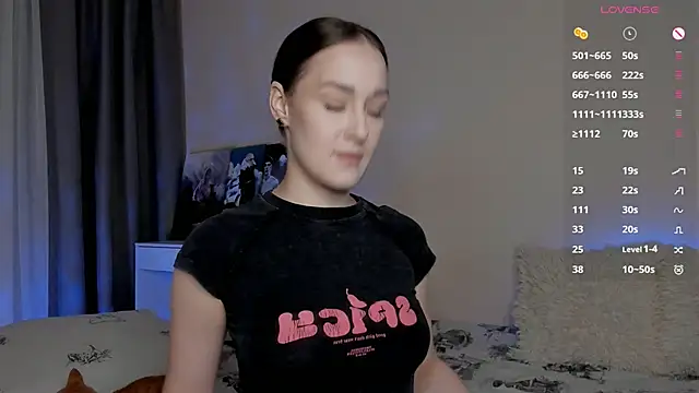 Snapshot of _RocketWay_ chatting on November 2025 02:00:02 PM RocketWay online show from November 2025 02:00:02 PM