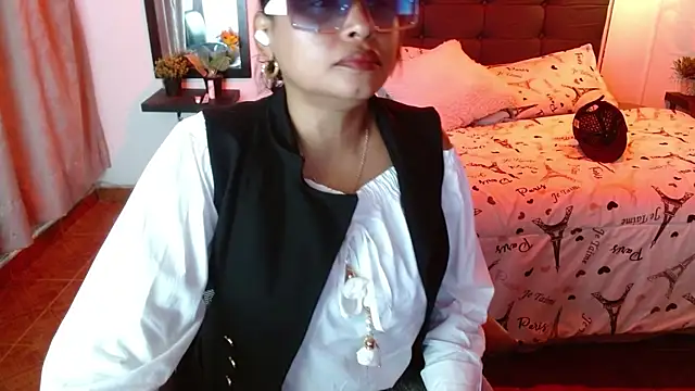 Snapshot of Dominik_girl chatting on July 2026 07:03:01 PM Dominik girl online show from July 2026 07:03:01 PM